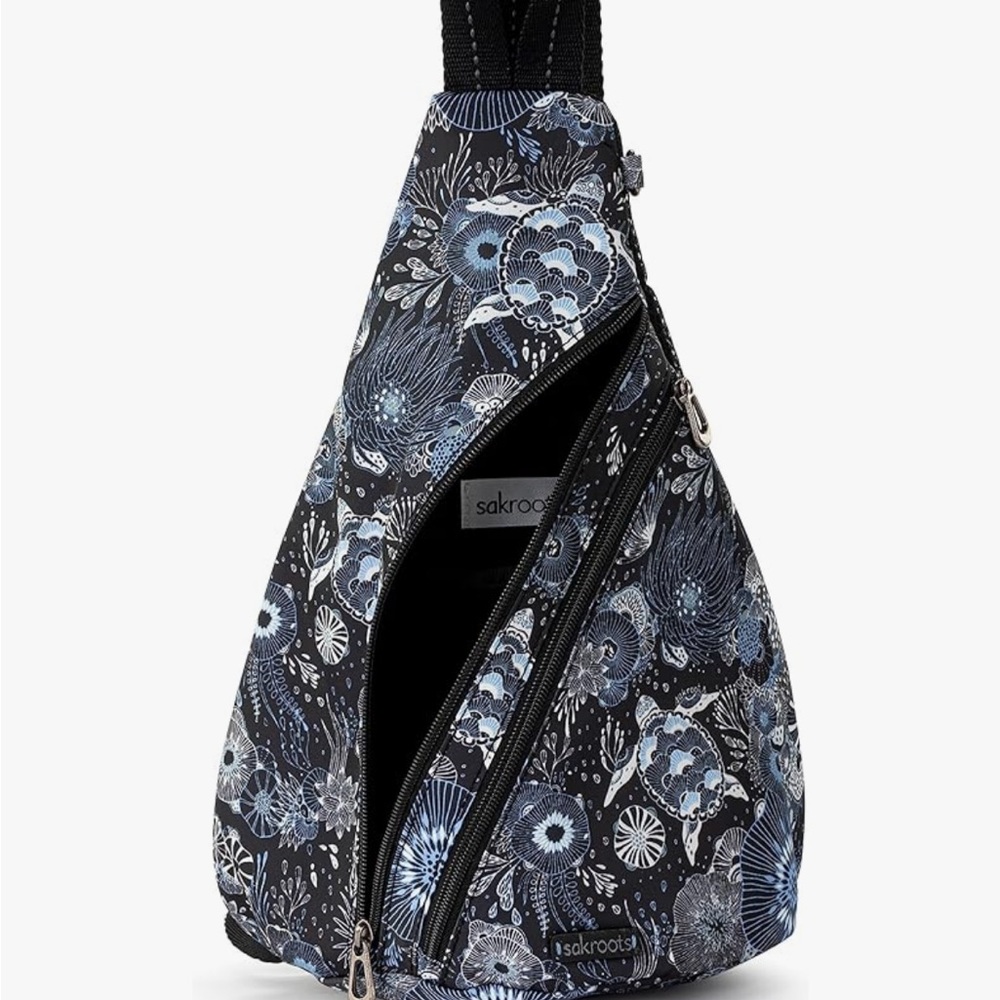 Sakroots Eco Twill, Midnight Seascape sling bag - Picture 3 of 5
